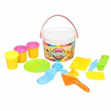 Klei speelset met 3 kleuren klei en accessoires speelgoed